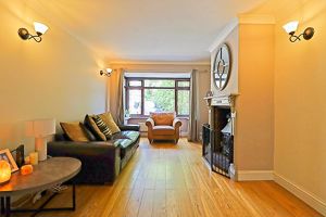 Living Room- click for photo gallery